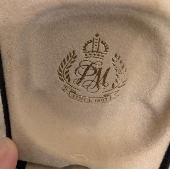 Vintage Princess Mara 14k gold locket and chain with diamond - Picture 2 of 10